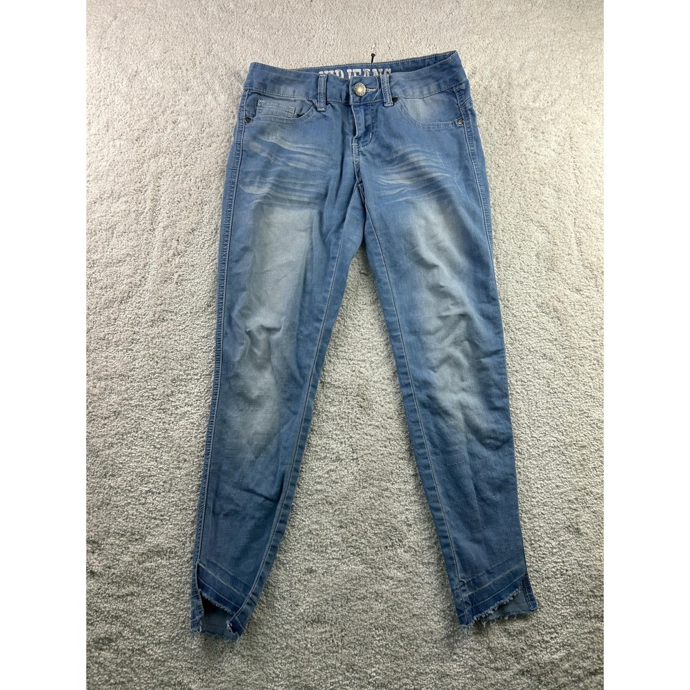 VIP Jeans Skinny Jeans Womens Size 1/2 Blue Light Wash Stretch Raw Hem Whiskered